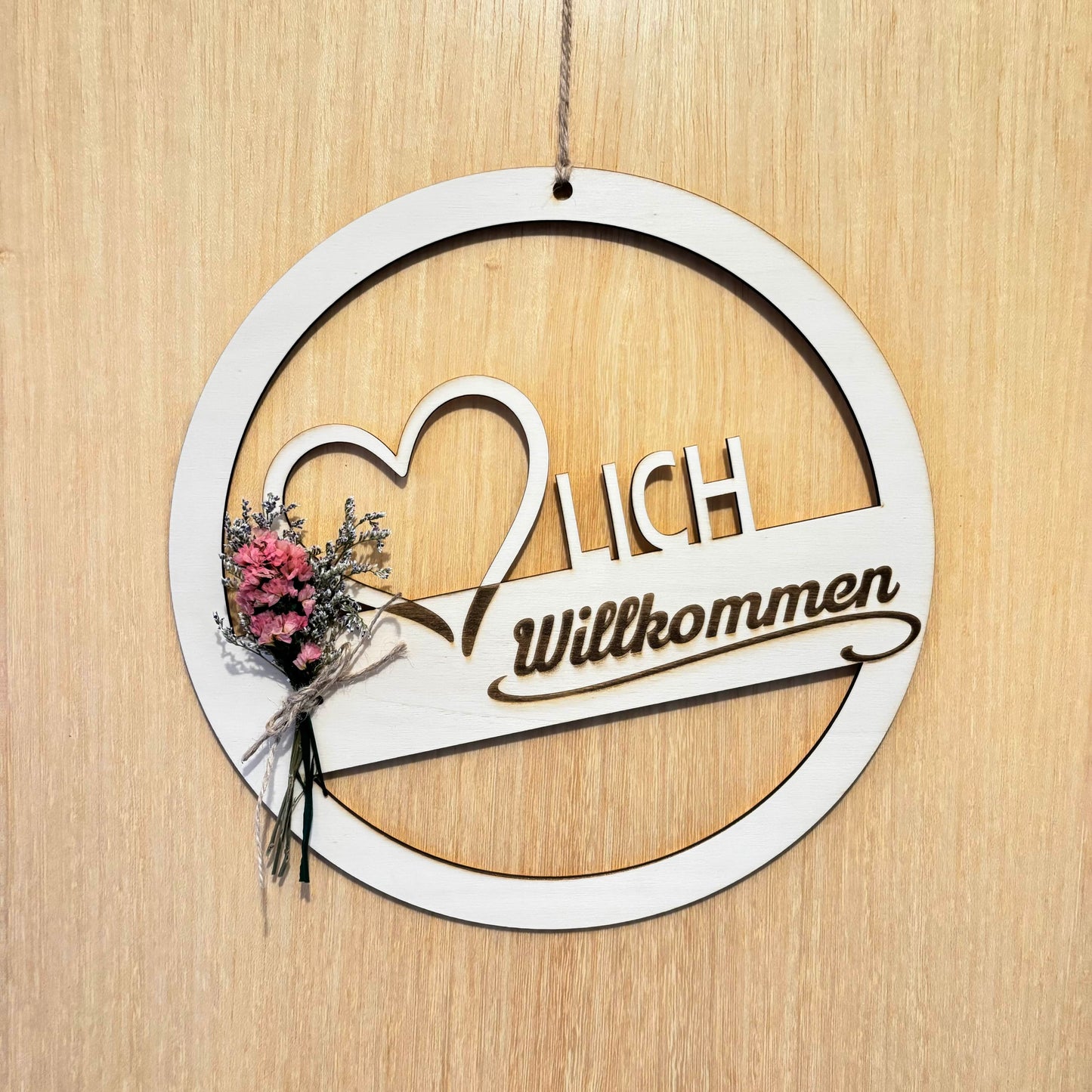 Türschild "Herzlich Willkommen"