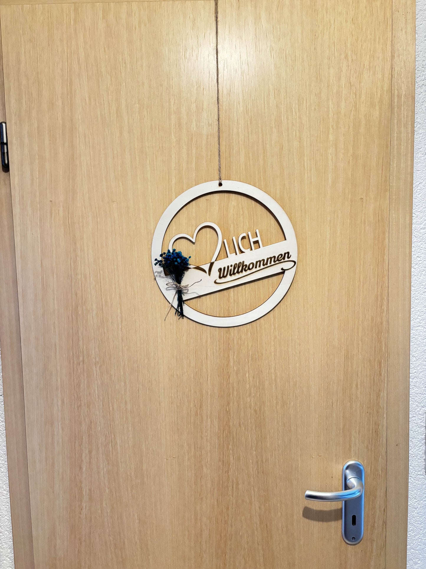 Türschild "Herzlich Willkommen"